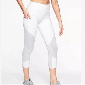 NWT Athleta white mesh contender